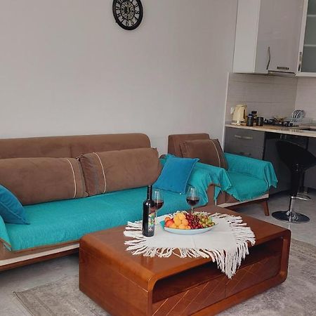 Irakli Sweet Home Batumi Exterior foto