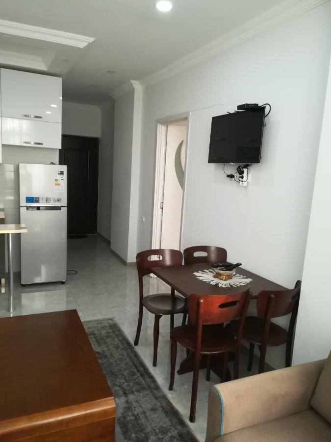 Irakli Sweet Home Batumi Exterior foto