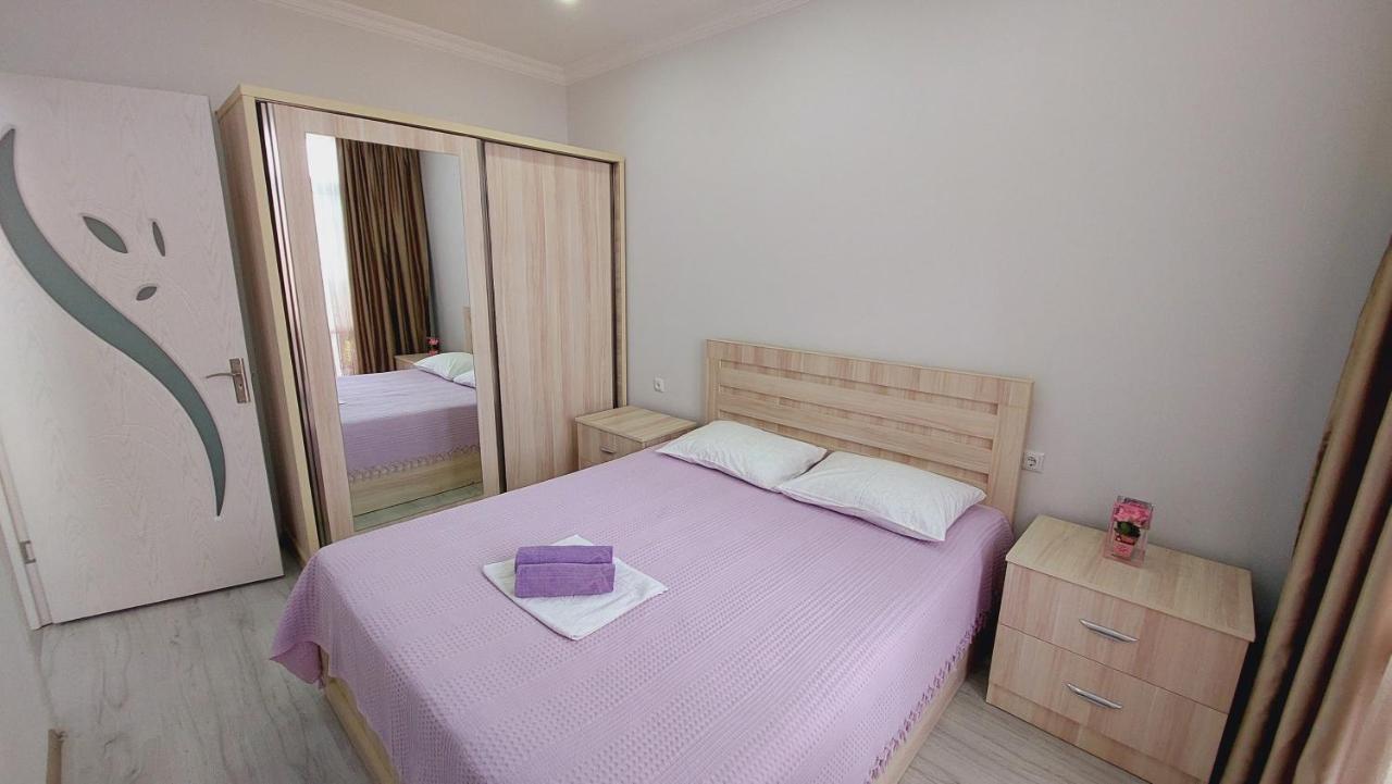 Irakli Sweet Home Batumi Exterior foto